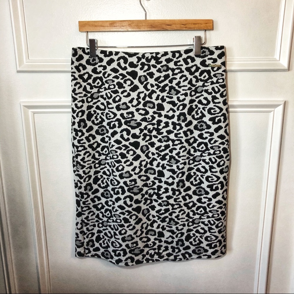 Beautiful Leopard Print Skirt - NEW🔥